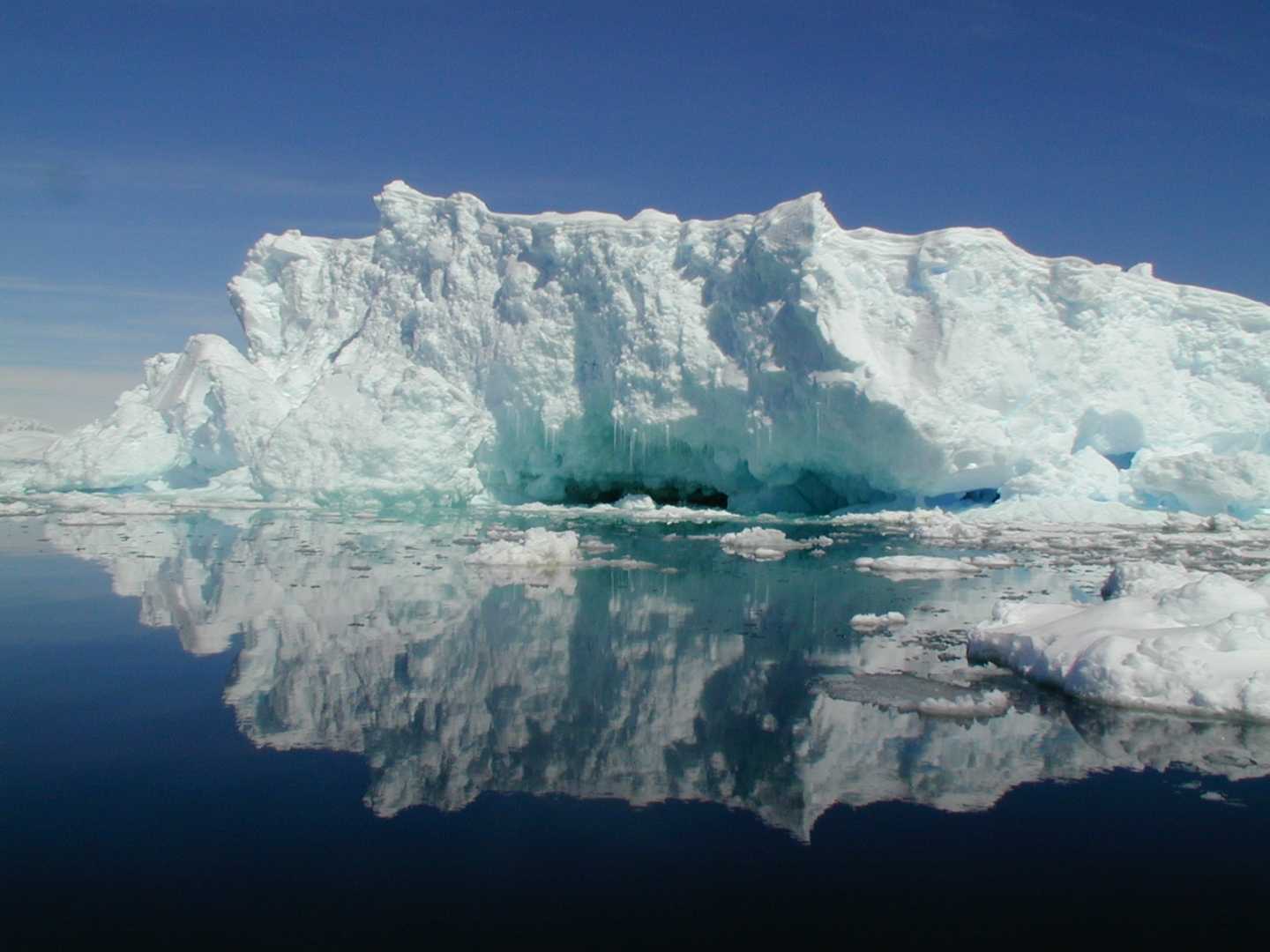 Индийский океан антарктида. Антарктида (материк). Южный полюс Антарктика. Южный Ледовитый океан. Дервилл Антарктида.