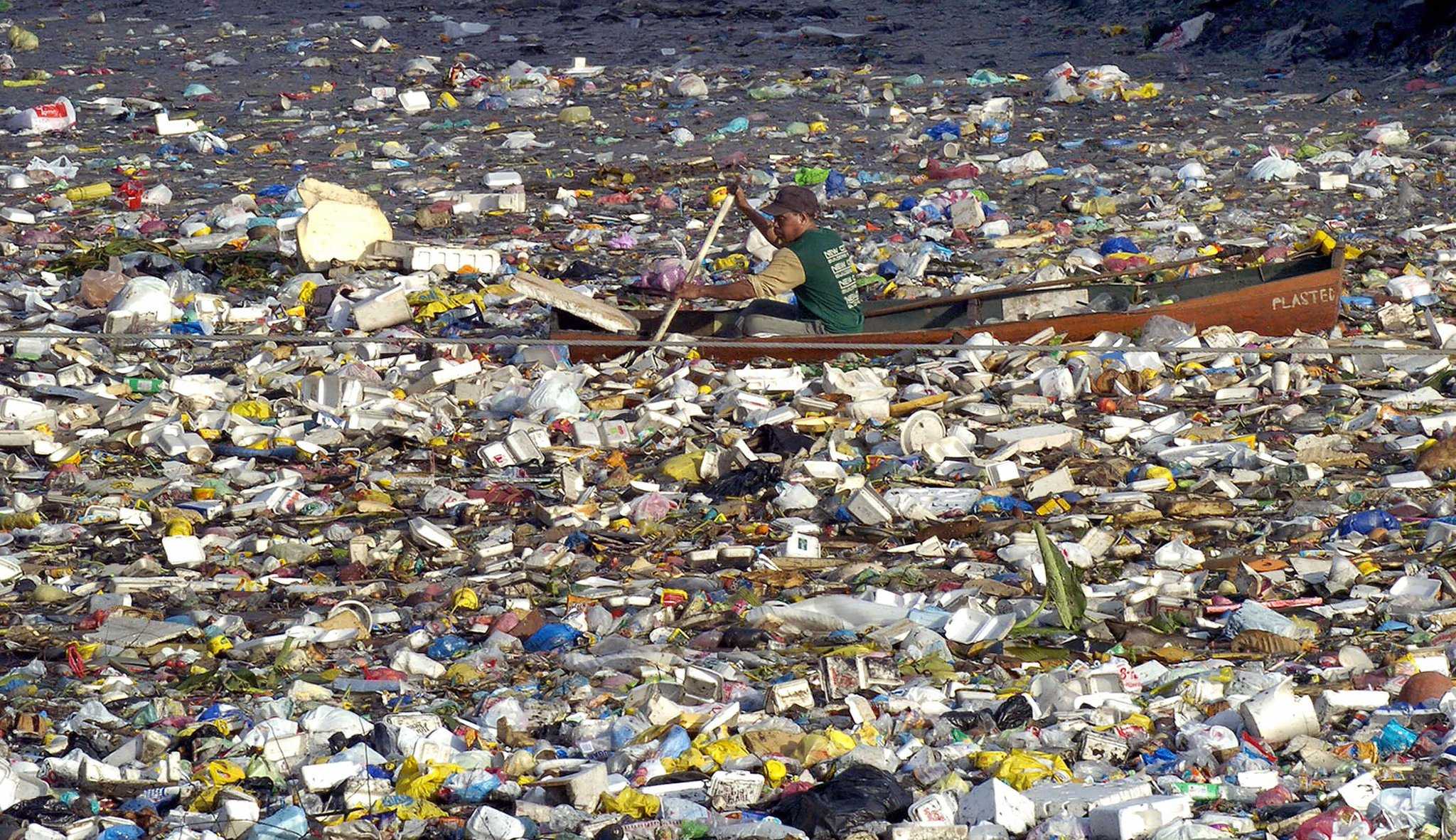Большое тихоокеанское мусорное пятно – что это такое и чем оно опасно?
