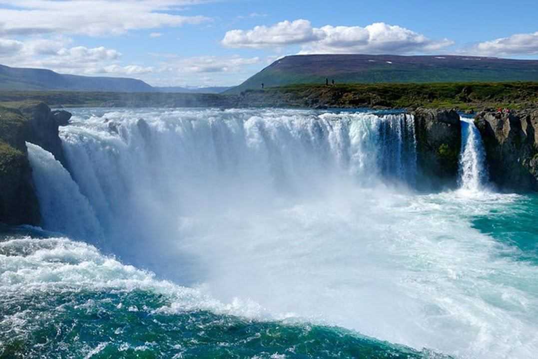 Топ-10 самых больших водопадов мира
set travel топ-10 самых больших водопадов мира